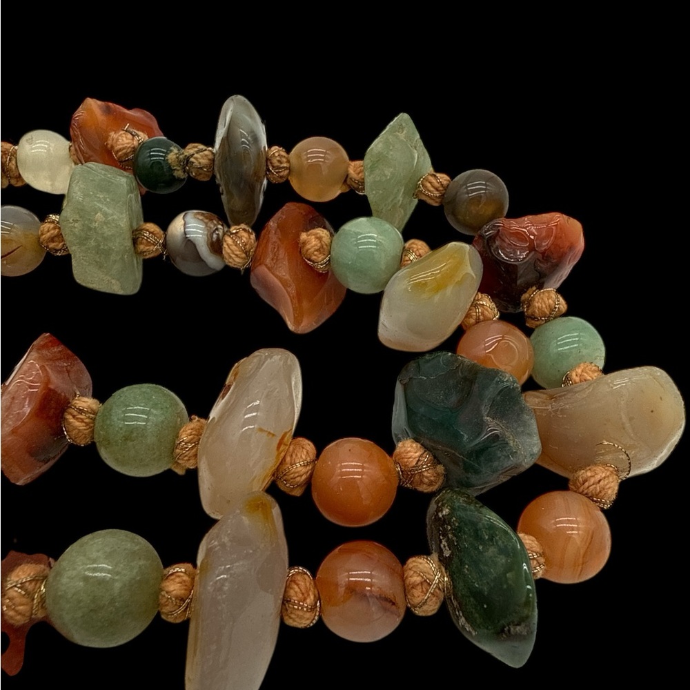 Beggars Beads Chunky Stone Beaded Necklace - Chunky Agate Family- 34”- 233 grams - Picture 5 of 15